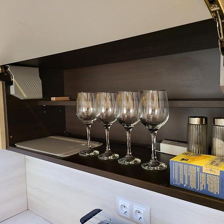 Triangol Apartman: Fuerdo, Belvaros, Egyetem Gyor Exterior photo