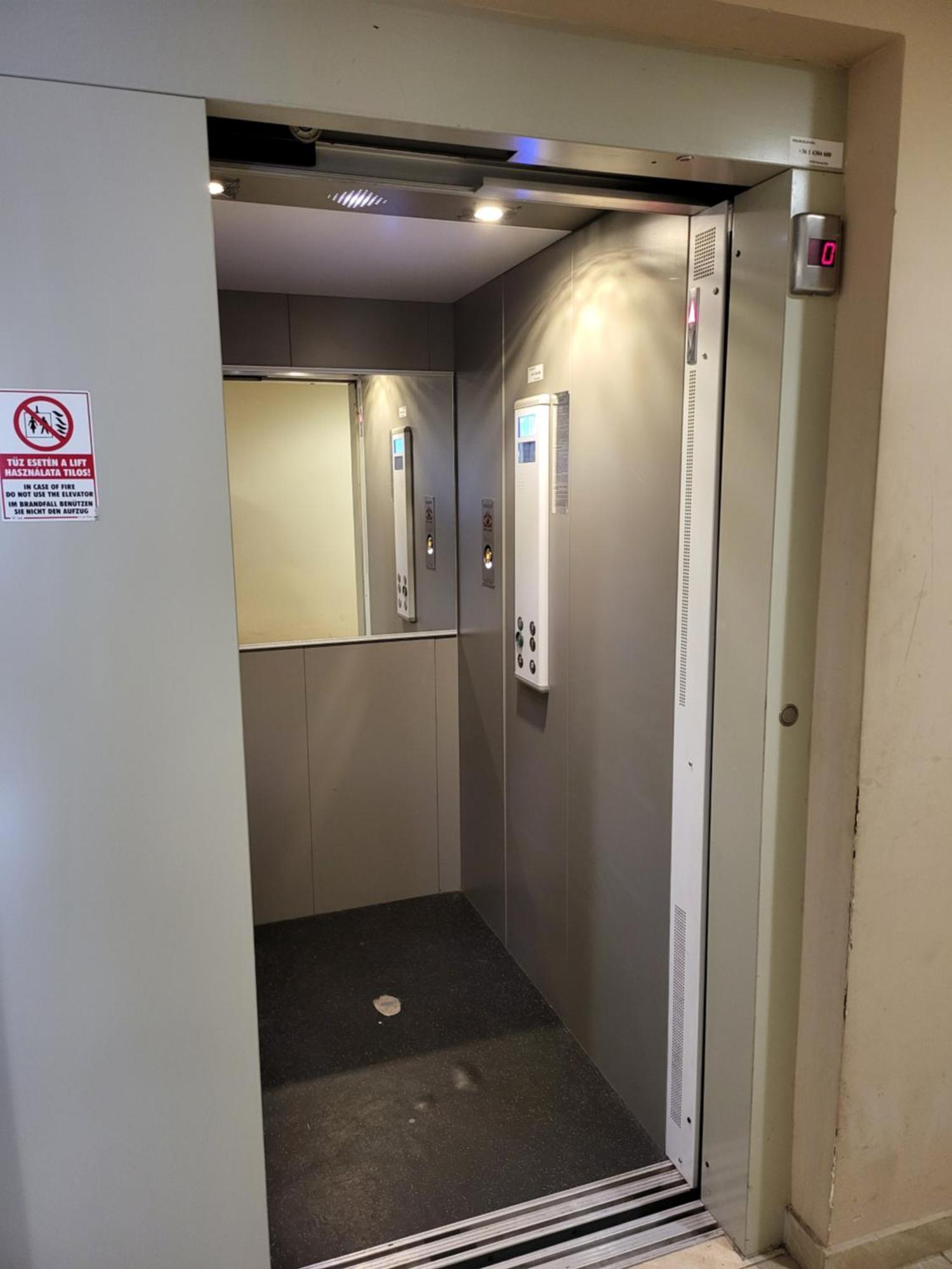 Triangol Apartman: Fuerdo, Belvaros, Egyetem Gyor Exterior photo